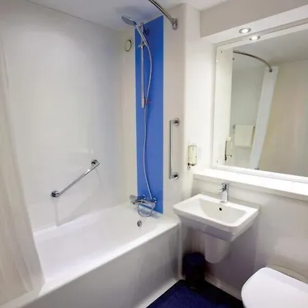 Travelodge In Furness Hotell 3*